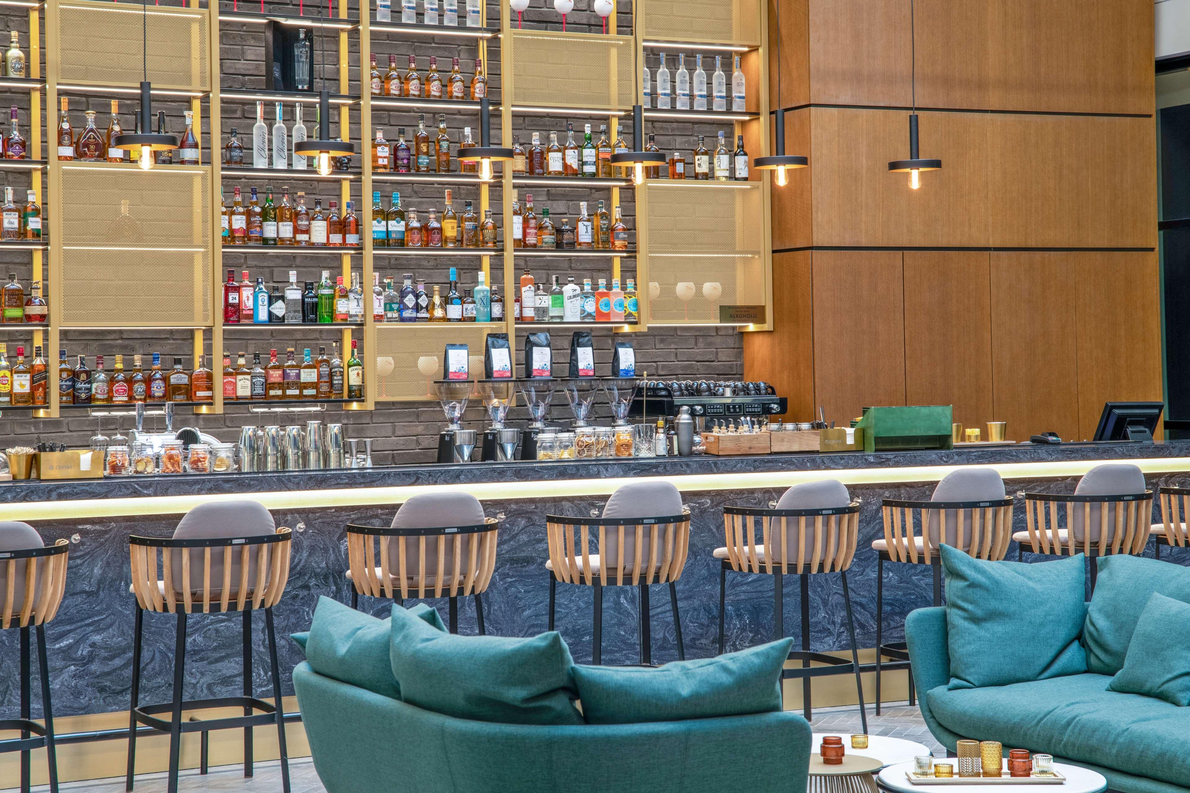 Golden Tulip Centrum Готель